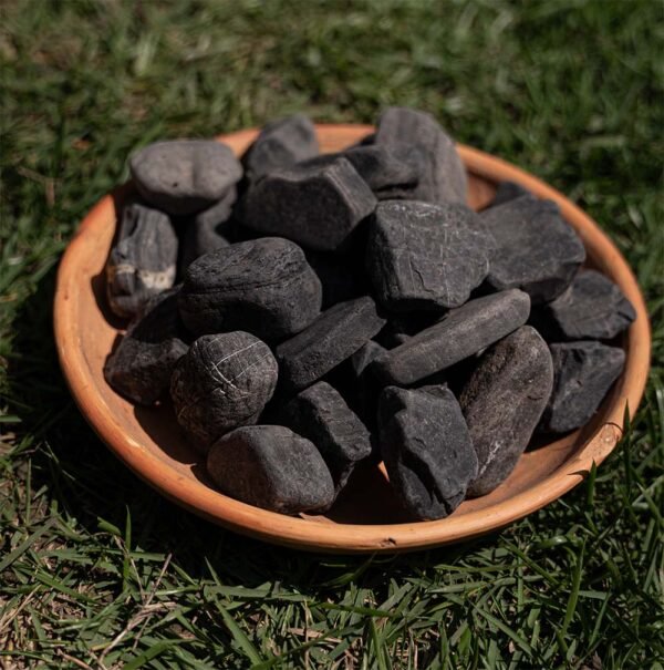 Bulto de Granito Negro por 25 Kilos del Vivero Harmony ubicado en todo el valle del cauca y todo colombia, distribuidores de plantas e insumos para jardines Bulto de Granito Negro por 25 Kilos del Vivero Harmony ubicado en todo el valle del cauca y todo colombia, distribuidores de plantas e insumos para jardines
