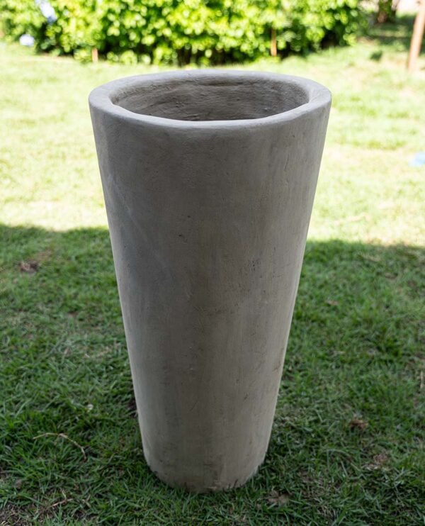 Matera Columna Circular de Concreto del Vivero Harmony ubicado en todo el valle del cauca y todo colombia, distribuidores de plantas e insumos para jardines Matera Columna Circular de Concreto del Vivero Harmony ubicado en todo el valle del cauca y todo colombia, distribuidores de plantas e insumos para jardines