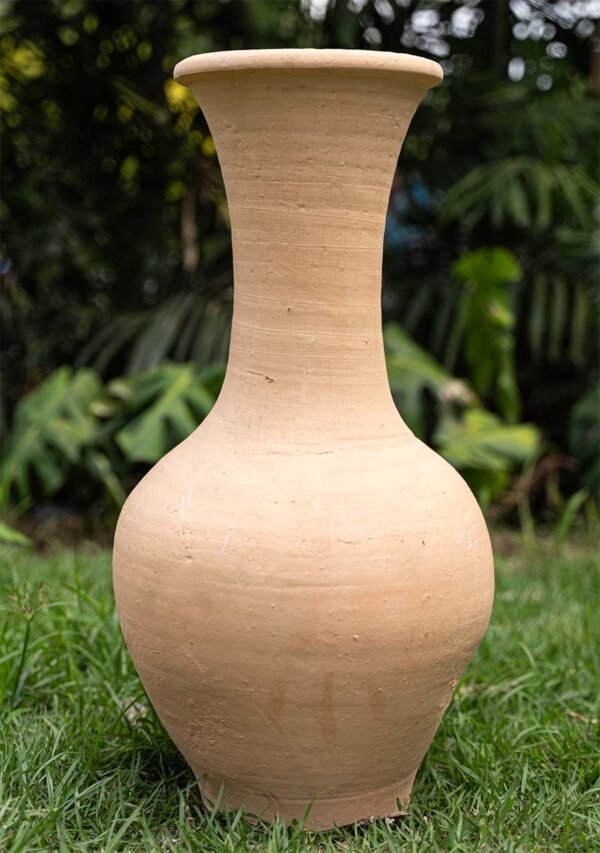 Matera Jarra de Barro o arcilla del Vivero Harmony ubicado en todo el valle del cauca y todo colombia, distribuidores de plantas e insumos para jardines Matera Jarra de Barro o arcilla del Vivero Harmony ubicado en todo el valle del cauca y todo colombia, distribuidores de plantas e insumos para jardines